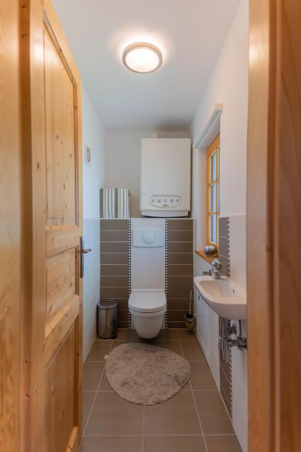 Chalet Haloze Pristava エクステリア 写真