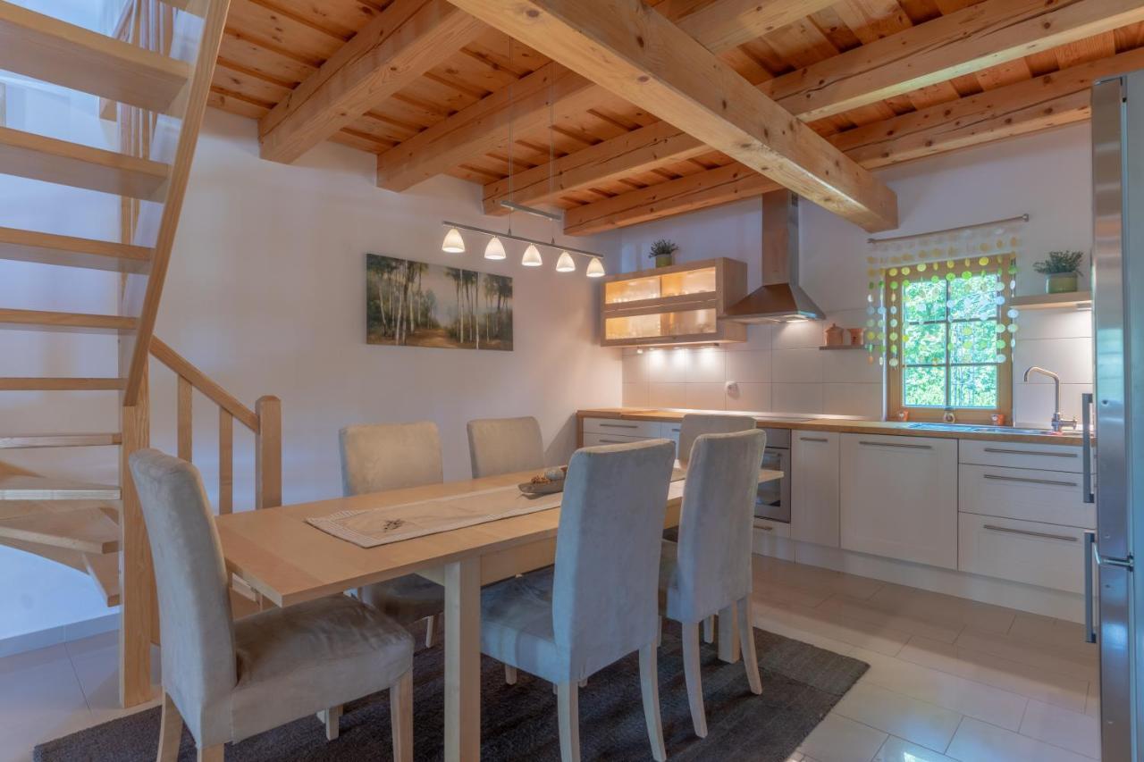Chalet Haloze Pristava エクステリア 写真