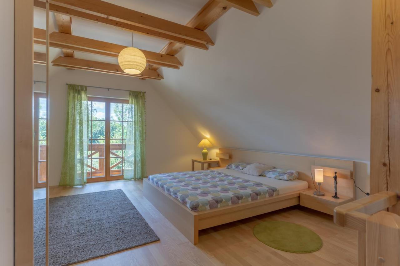 Chalet Haloze Pristava エクステリア 写真